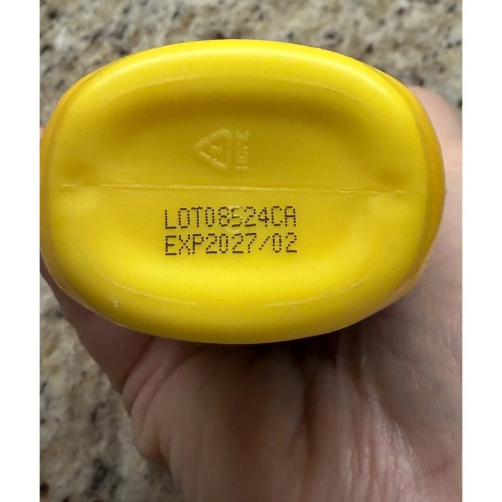 Neutrogena Beach Defense Sunscreen SPF 70 Lotion Spray Size 6.7oz Lot Of 2 NEW‎